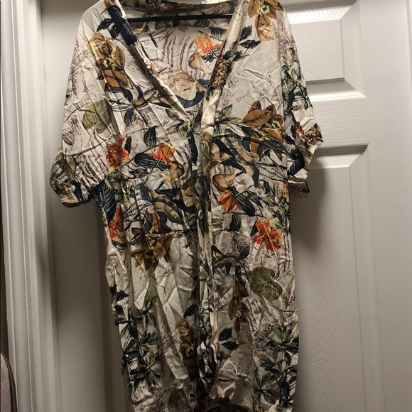 Dress - Picture 2 of 7